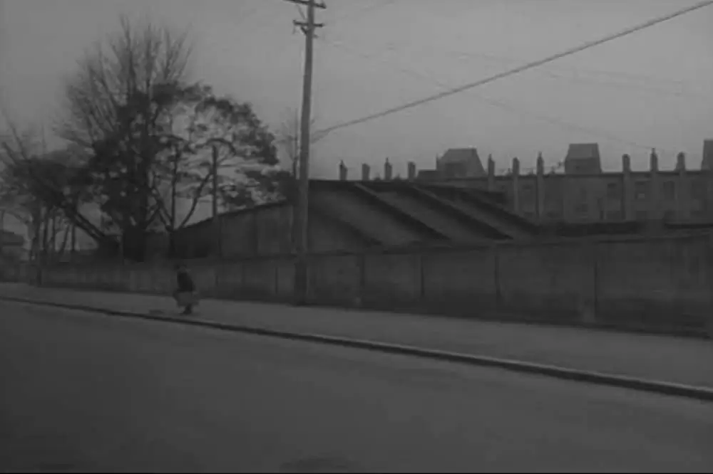 満員電車の画像