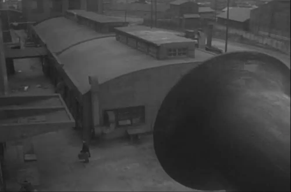 満員電車の画像