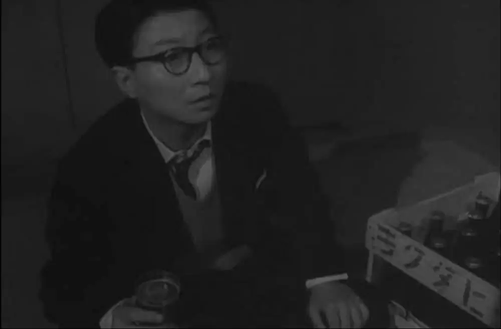 満員電車の画像