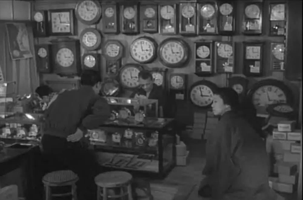 満員電車の画像