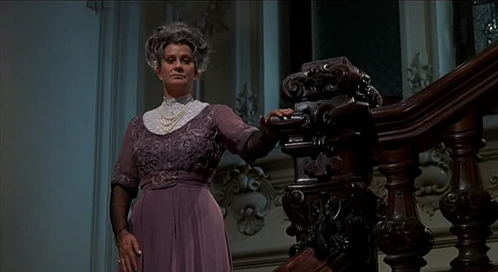 リサと悪魔の画像