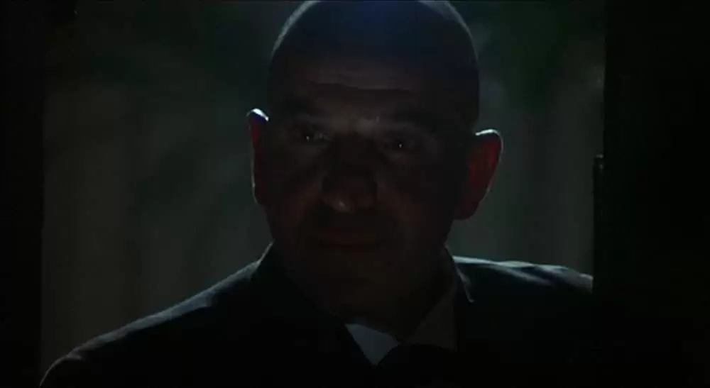 リサと悪魔の画像