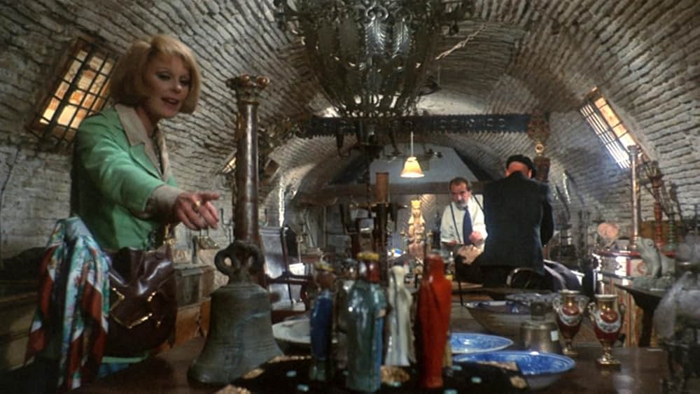 リサと悪魔の画像