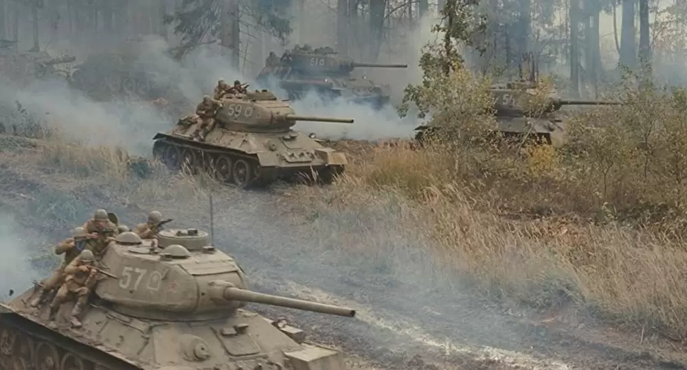 ホワイトタイガー ナチス極秘戦車・宿命の砲火の画像