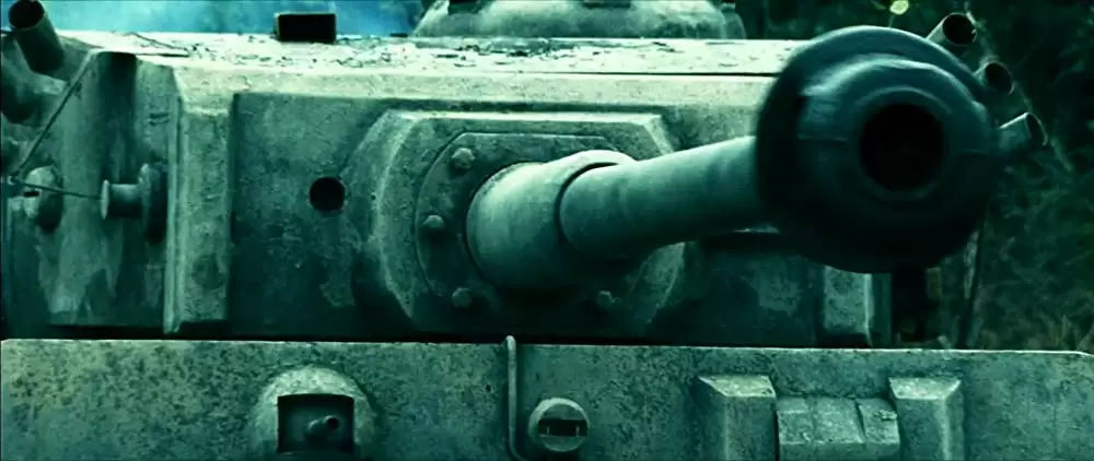 ホワイトタイガー ナチス極秘戦車・宿命の砲火の画像