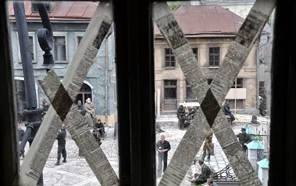 ホワイトタイガー ナチス極秘戦車・宿命の砲火の画像