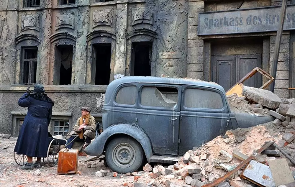 ホワイトタイガー ナチス極秘戦車・宿命の砲火の画像