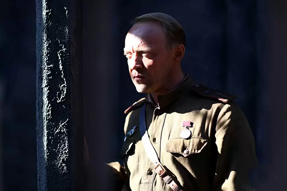 ホワイトタイガー ナチス極秘戦車・宿命の砲火の画像