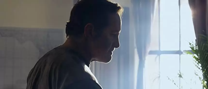 「ボルケーノ・スパイダー／ラバランチュラ 2」スティーブ・グッテンバーグの画像