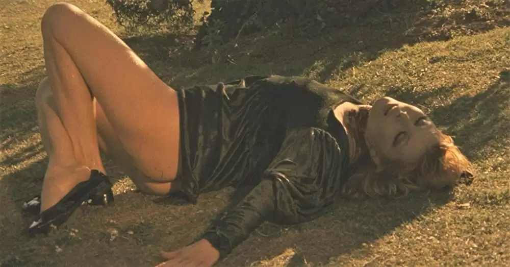 血みどろの入江の画像