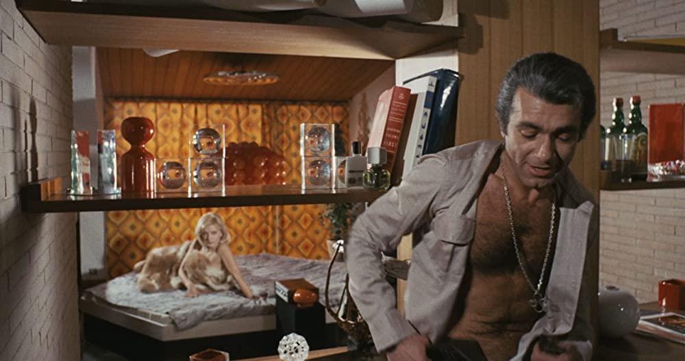 血みどろの入江の画像