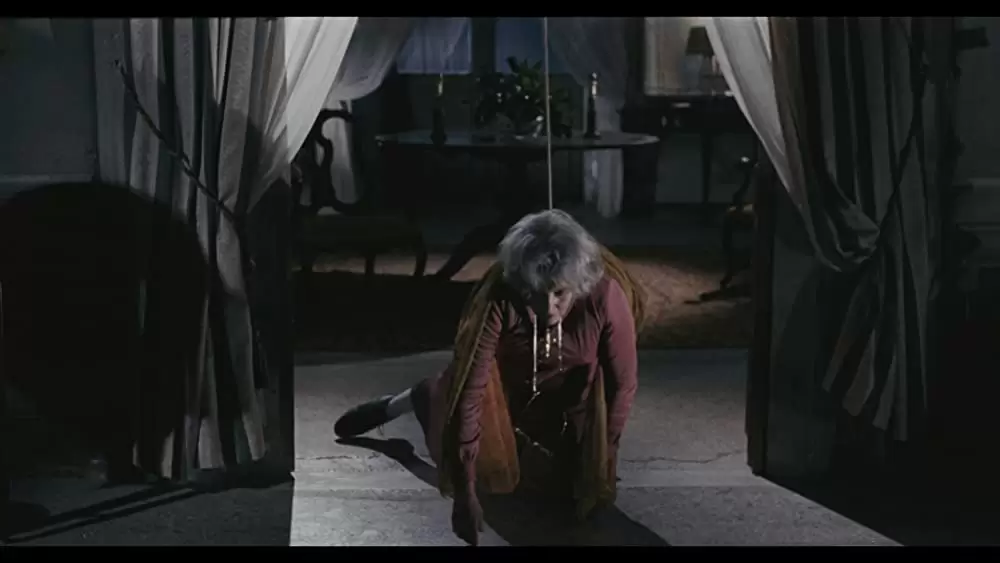 血みどろの入江の画像