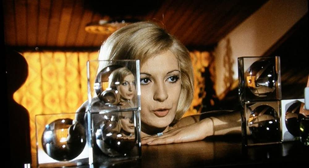 血みどろの入江の画像