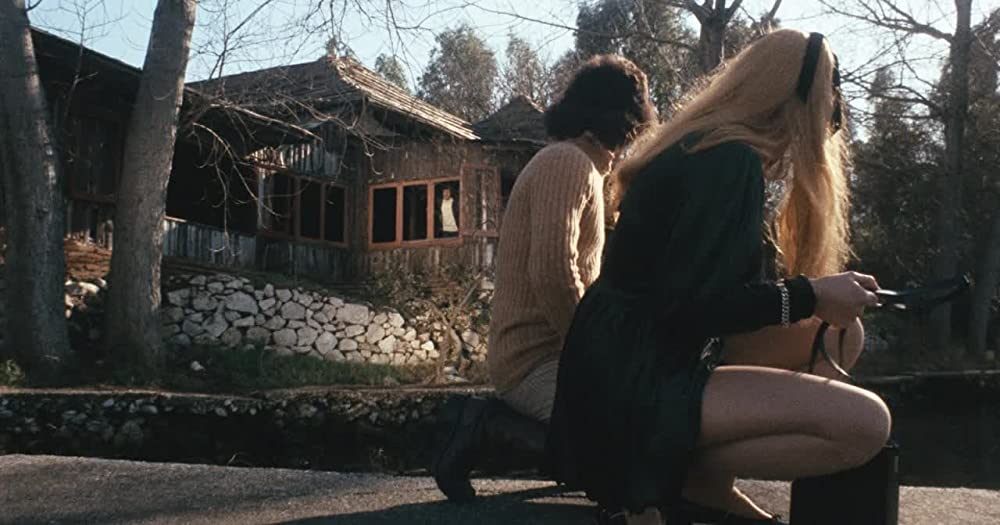 血みどろの入江の画像