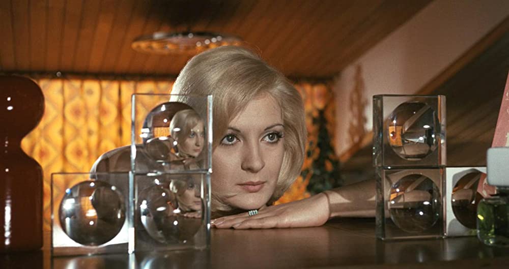 血みどろの入江の画像