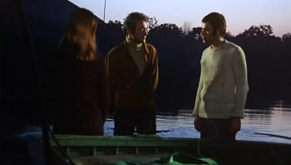 血みどろの入江の画像