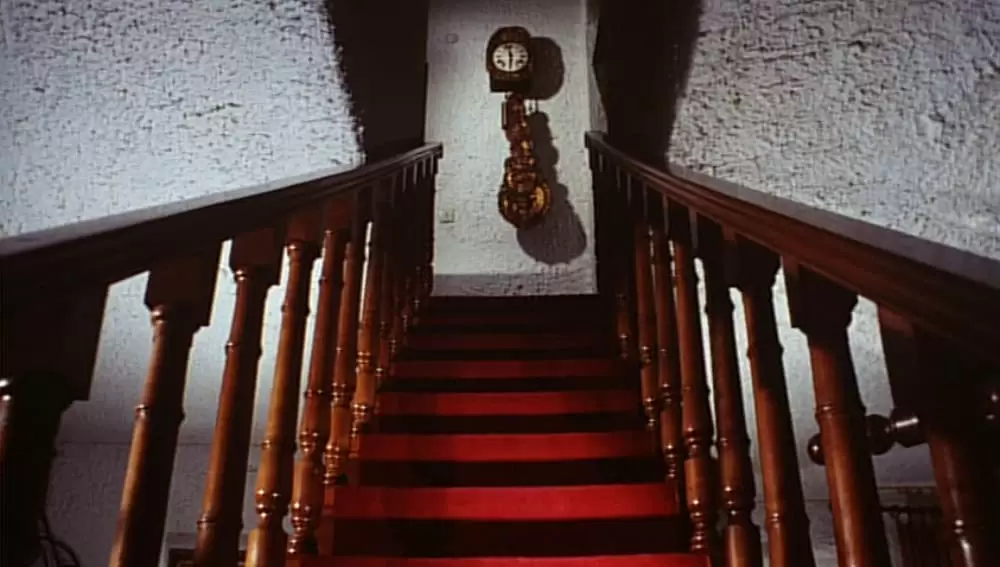 血みどろの入江の画像