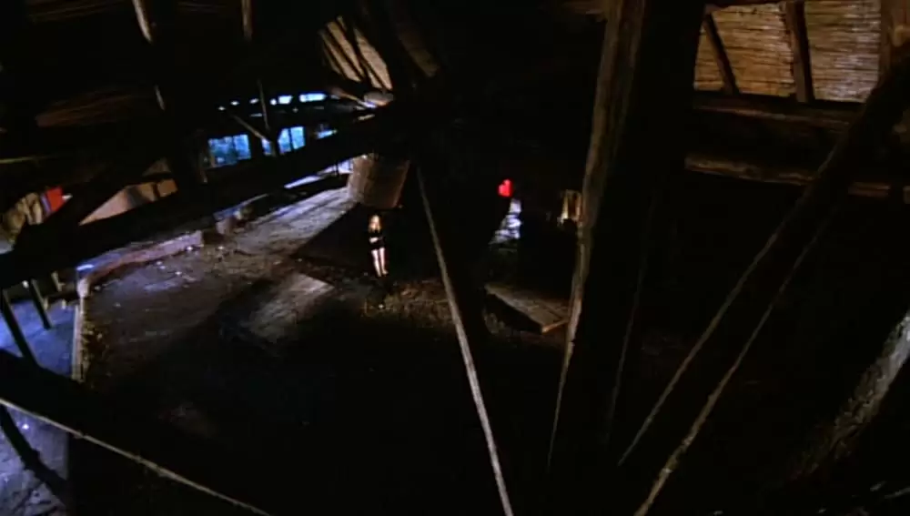 血みどろの入江の画像