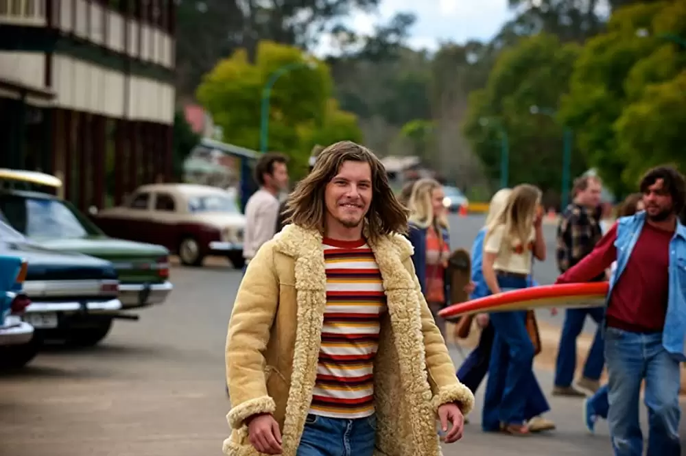 「ドリフト 神がサーフする場所」ゼイビア・サミュエルの画像