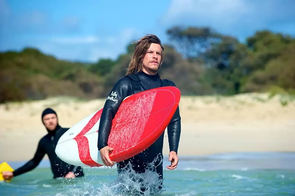 「ドリフト 神がサーフする場所」ゼイビア・サミュエルの画像