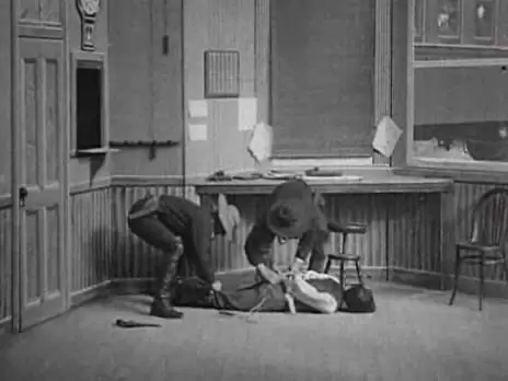 大列車強盗の画像