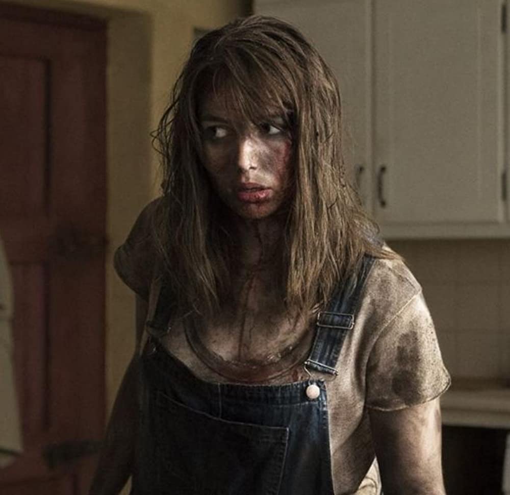 ホール・イン・ザ・グラウンドの画像