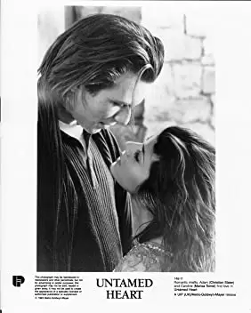 「忘れられない人」クリスチャン・スレイター & マリサ・トメイの画像