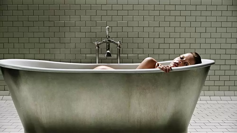 キュア ～禁断の隔離病棟～の画像