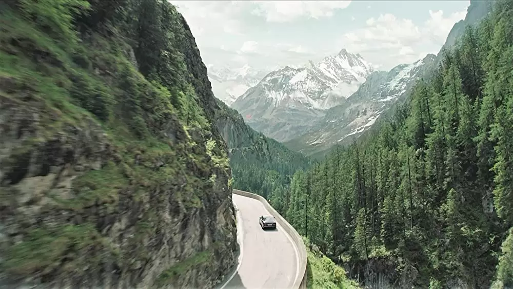 キュア ～禁断の隔離病棟～の画像