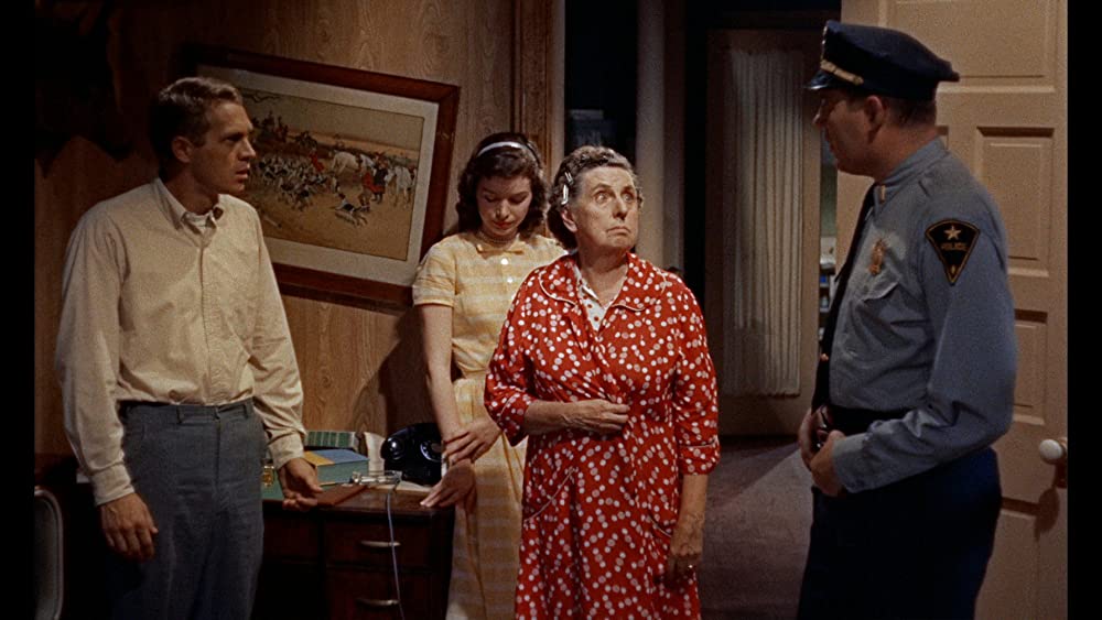 マックィーンの絶対の危機（ピンチ）の画像