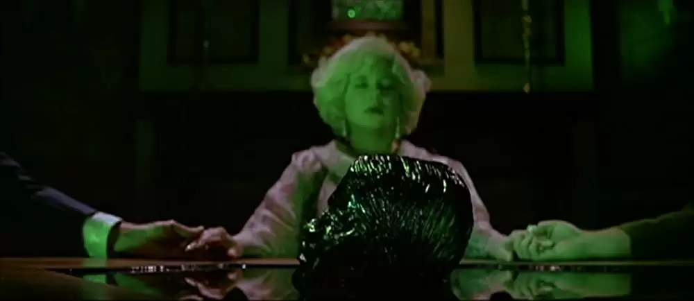 マニトウの画像