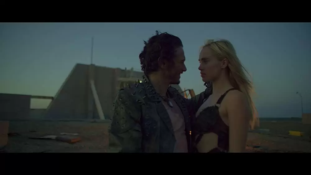 フューチャーワールドの画像