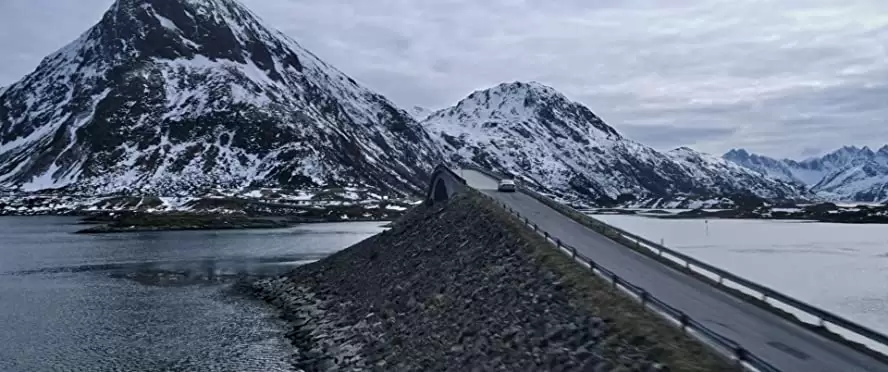 サイレント・ウォーターの画像