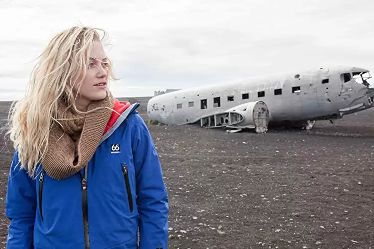 「境界線」マイカ・モンローの画像