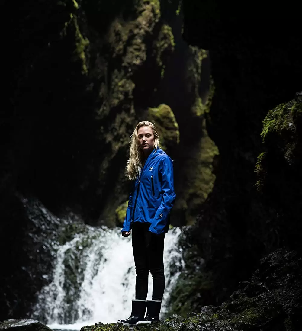 「境界線」マイカ・モンローの画像