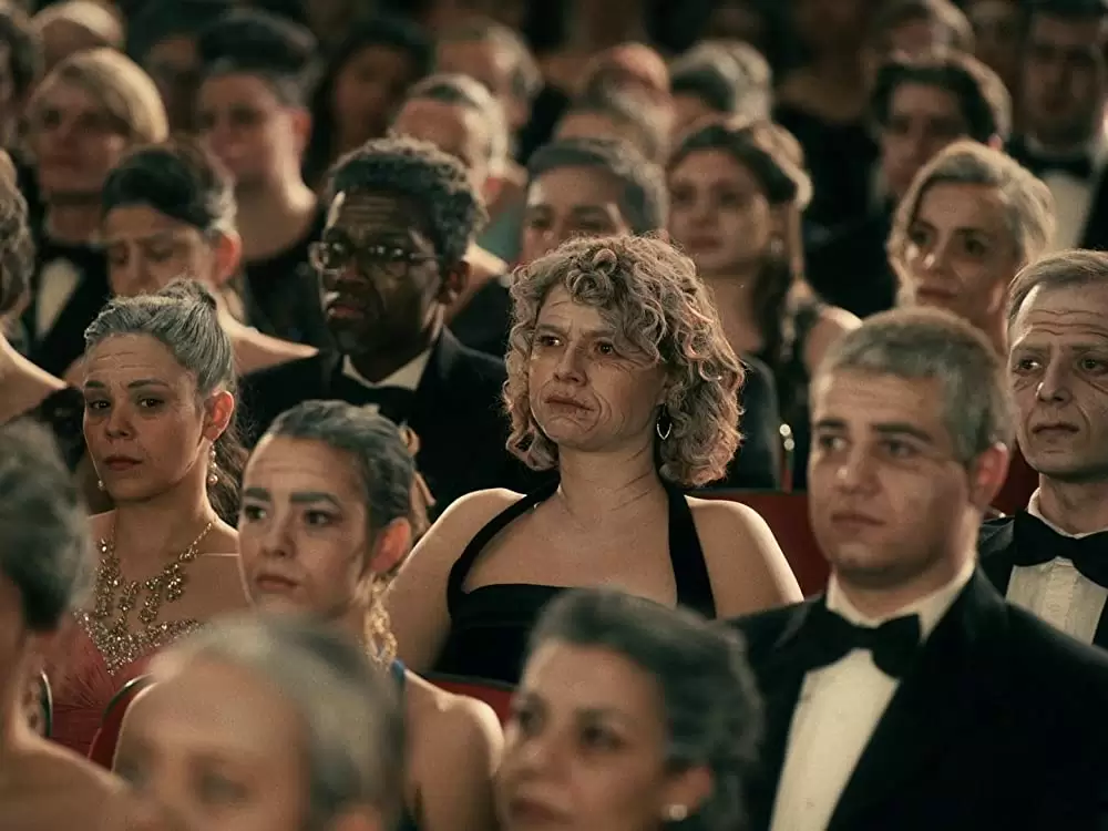 「もう終わりにしよう。」ジェシー・バックリーの画像