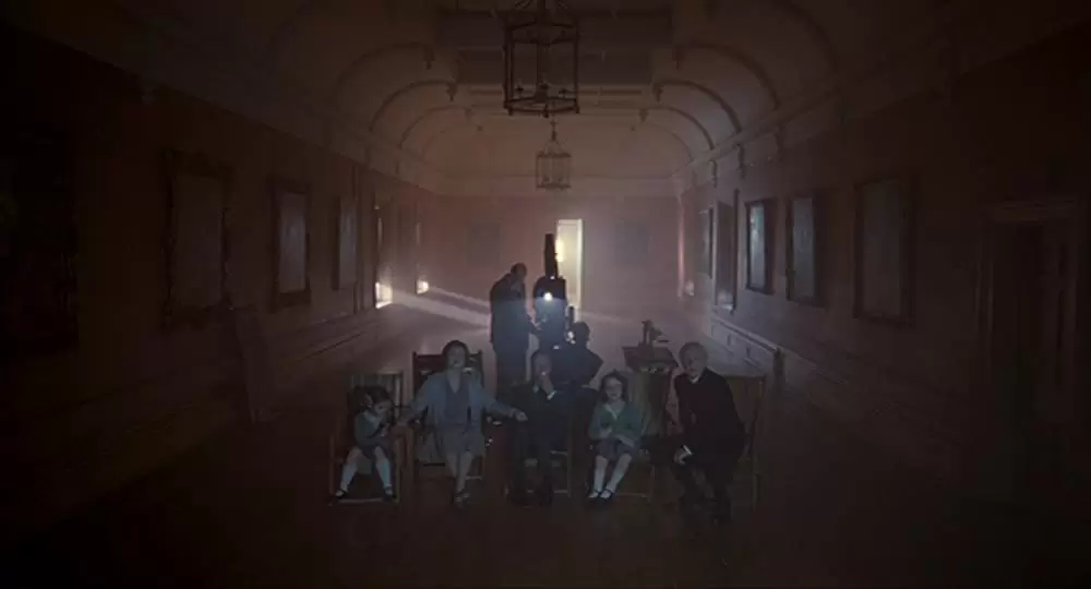 「英国王のスピーチ」コリン・ファース & ヘレナ・ボナム・カーター & デレク・ジャコビ & Freya Wilsonの画像