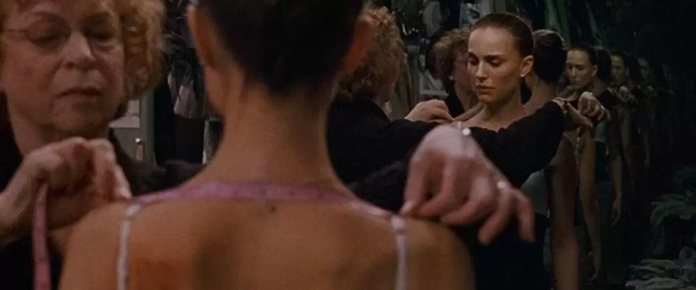 「ブラック・スワン」ナタリー・ポートマン & マルシア・ジーン・カーツの画像