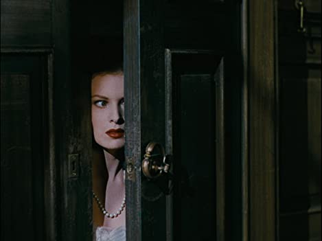 海の征服者の画像