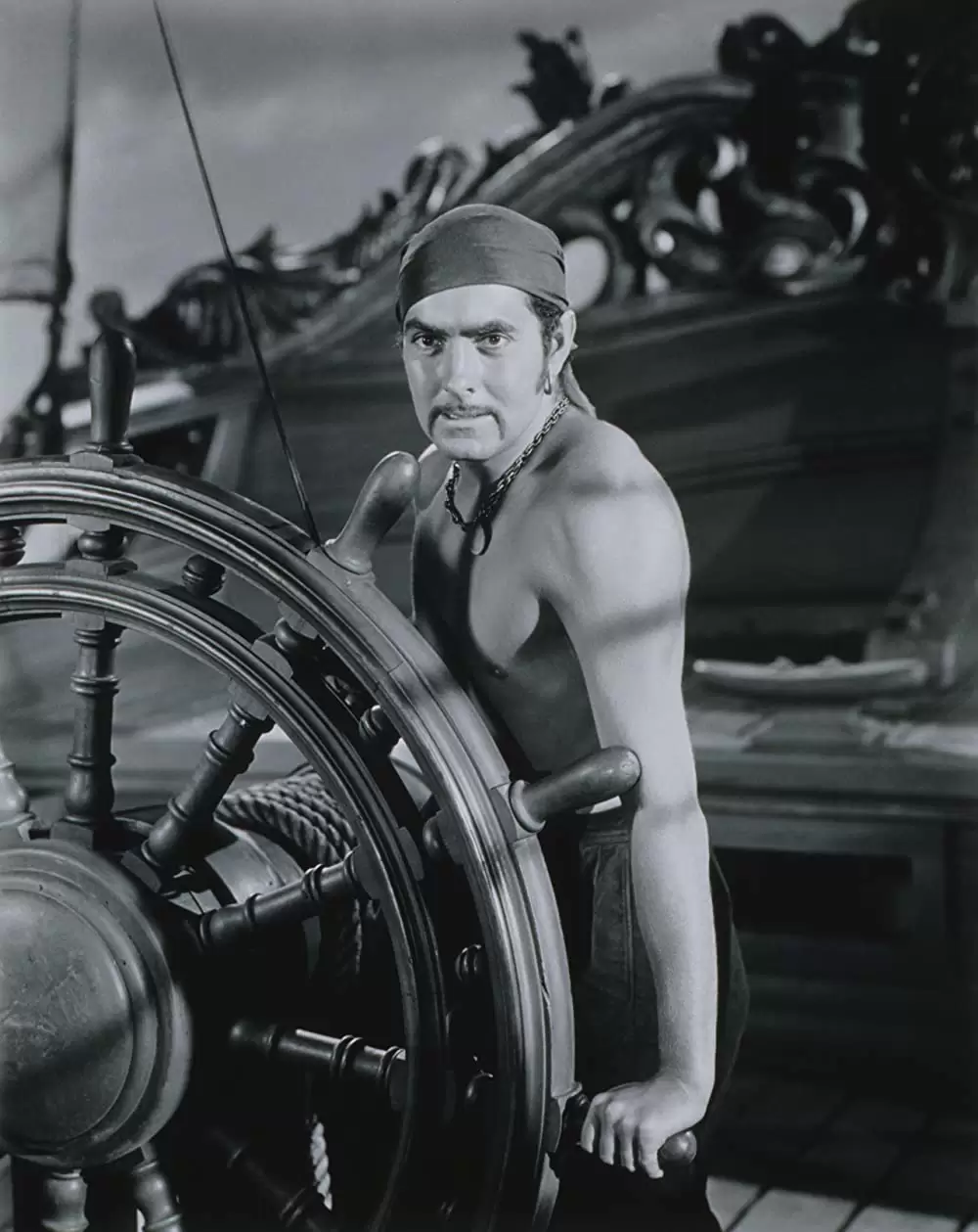 「海の征服者」タイロン・パワーの画像