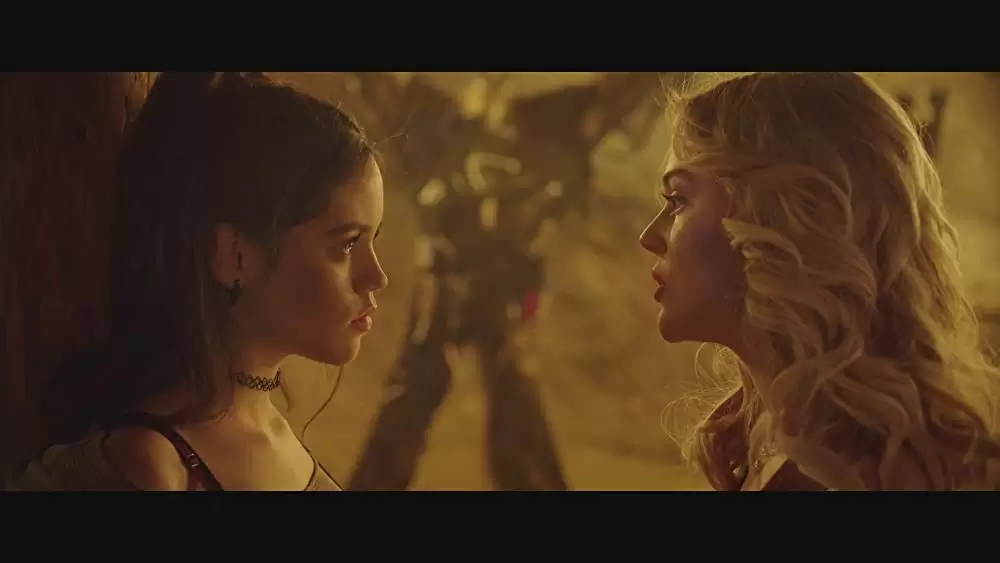 「ザ・ベビーシッター ～キラークイーン～」エミリー・アリン・リンド & ジェナ・オルテガの画像