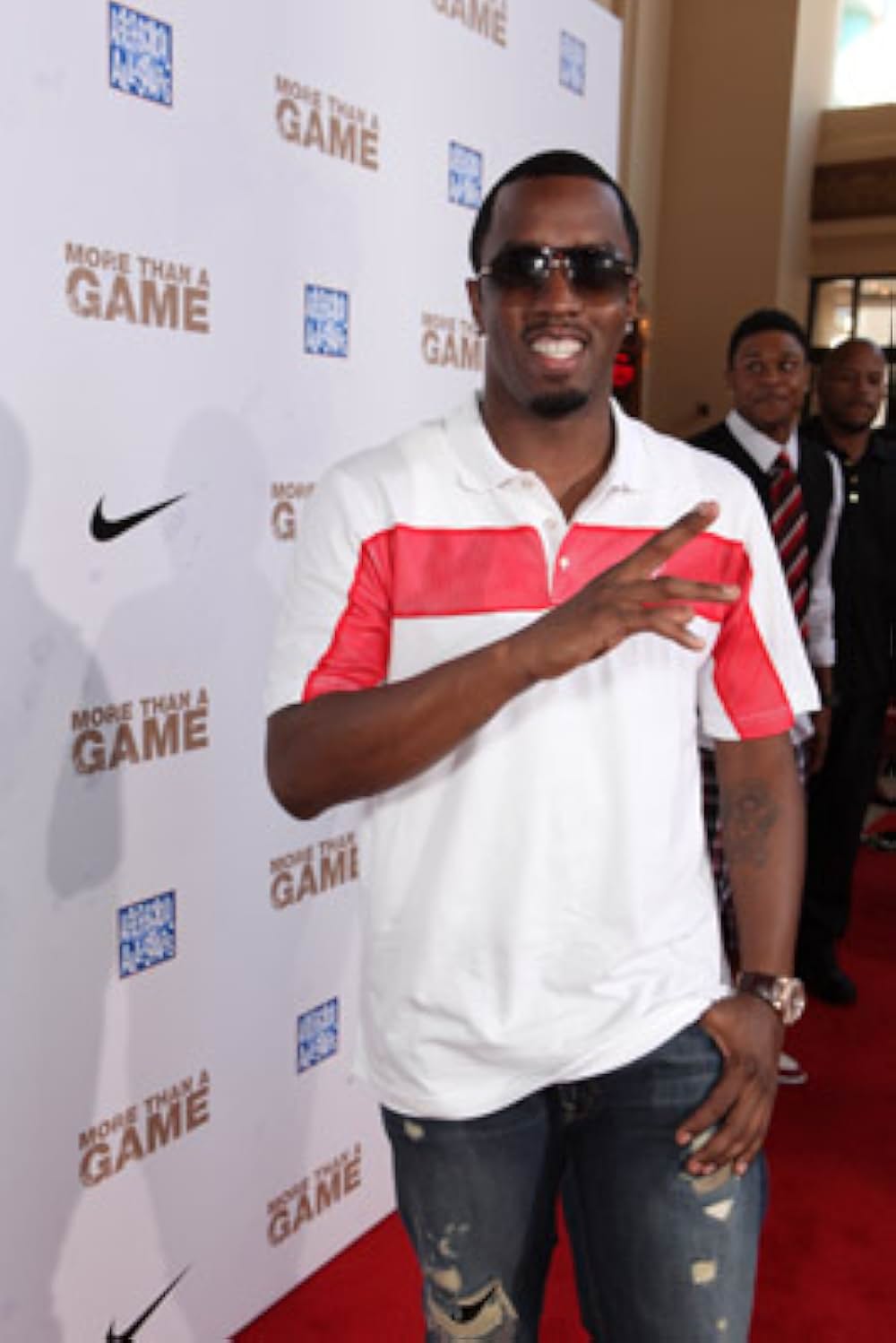 モア・ザン・ア・ゲームの画像