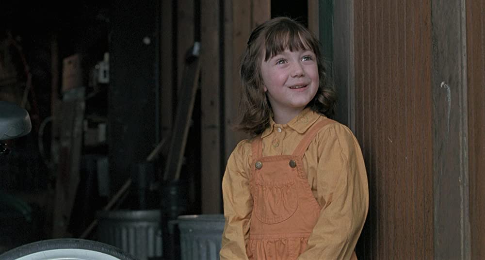 ゆりかごを揺らす手の画像