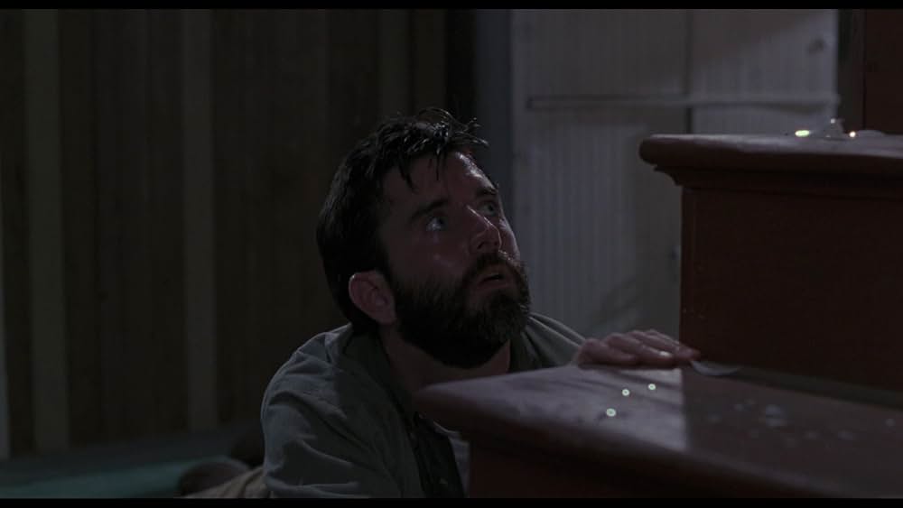 ゆりかごを揺らす手の画像