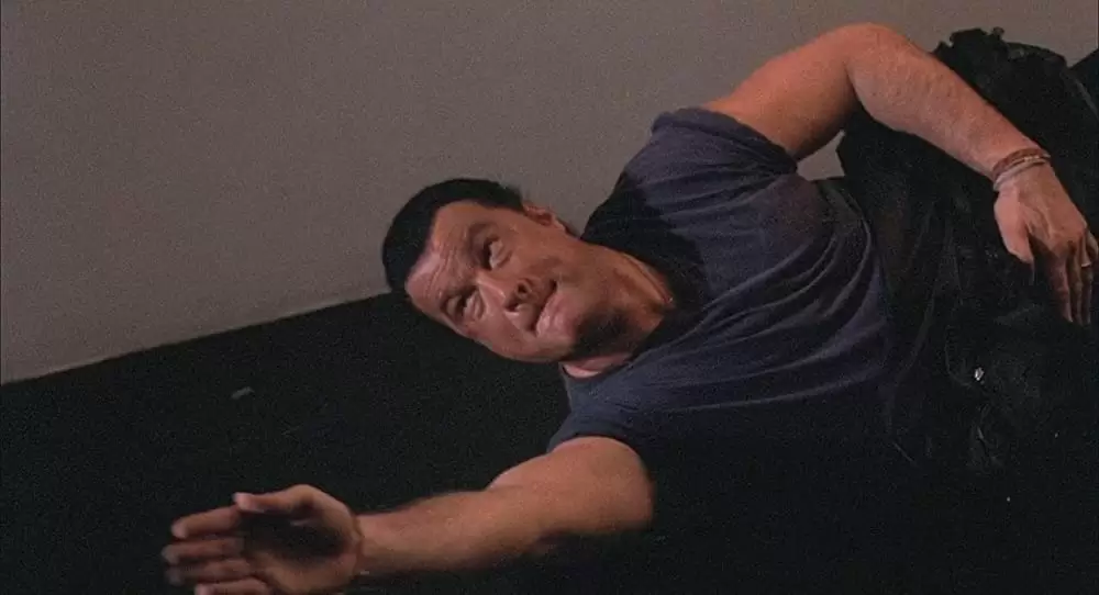 沈黙の聖戦の画像