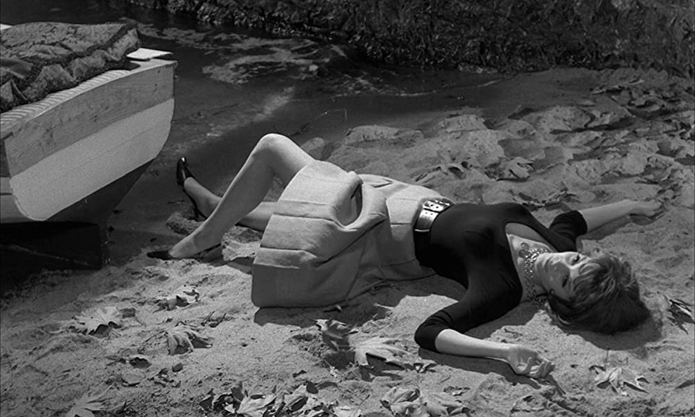 不滅の女の画像