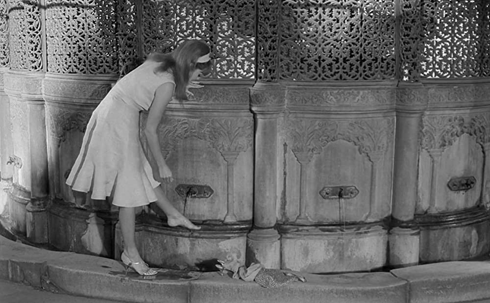 不滅の女の画像