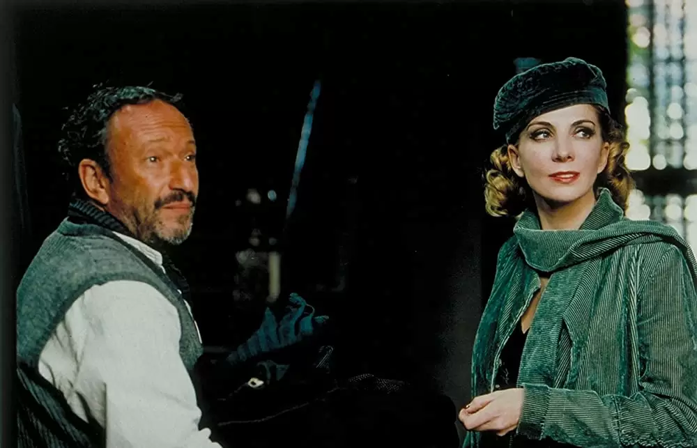 「上海の伯爵夫人」ナターシャ・リチャードソン & アラン・コーデュナーの画像