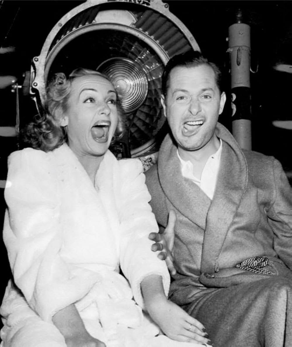 スミス夫妻の画像