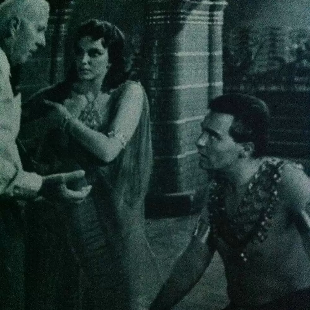 ピラミッドの画像